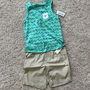 Old Navy Green Wave Tank and Tan Shorts Set